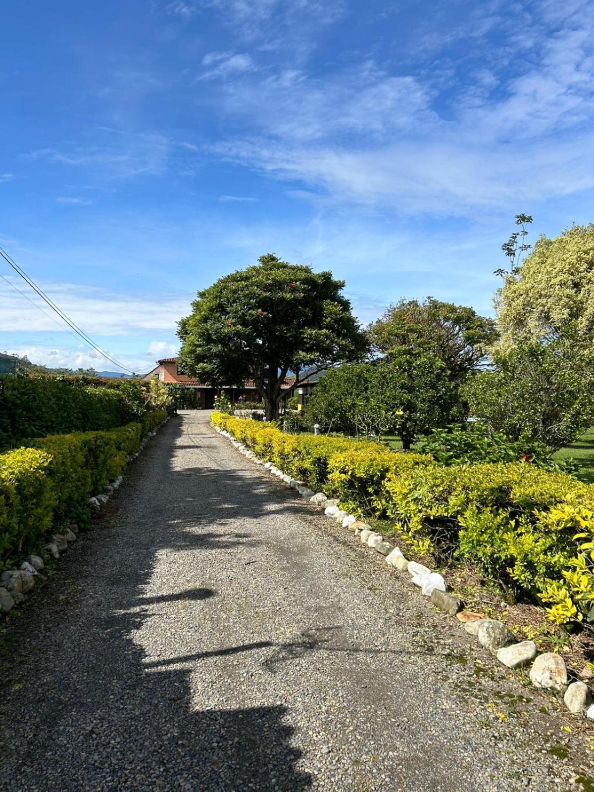 Finca Hotel Paraiso Urrao מראה חיצוני תמונה